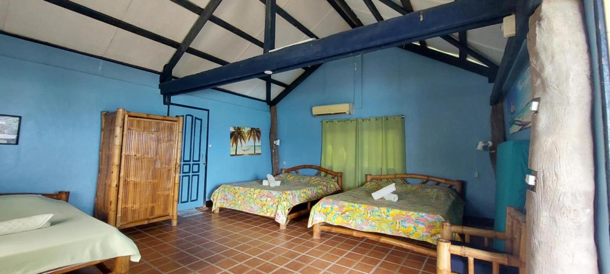 Ravenala Beach Bungalows Моалбоал Экстерьер фото